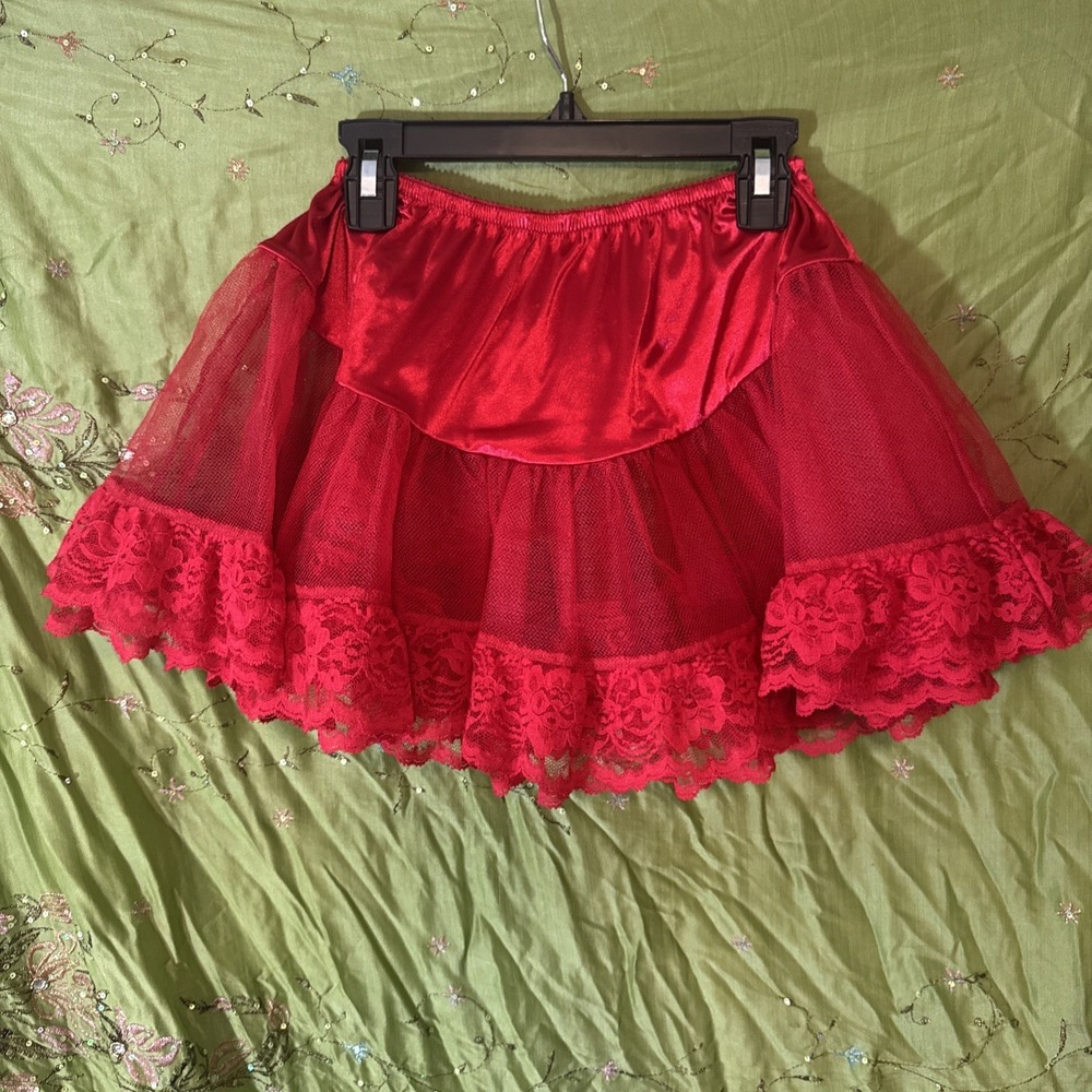 Victoria's Secret Costume Tutu Skirt‎ Petticoat Red Satin Lace Rare Small NWOT